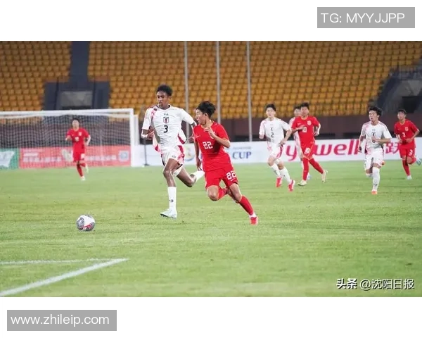 足球巨星与球迷情感共鸣：从场上竞技到场下感染力的全方位解析