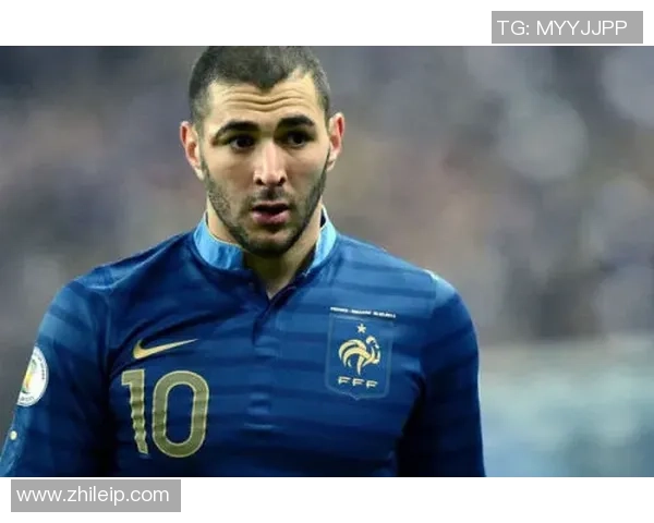 足球球星包包价格及购买攻略